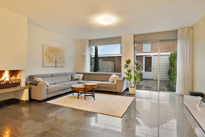 Photo 7 of Perzikkruidkade 16