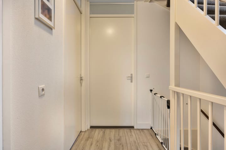 Foto 16 van Perzikkruidkade 16