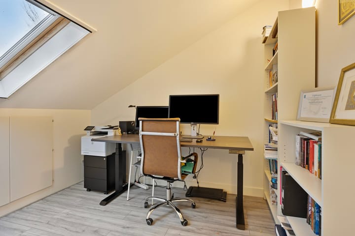 Photo 28 of Perzikkruidkade 16