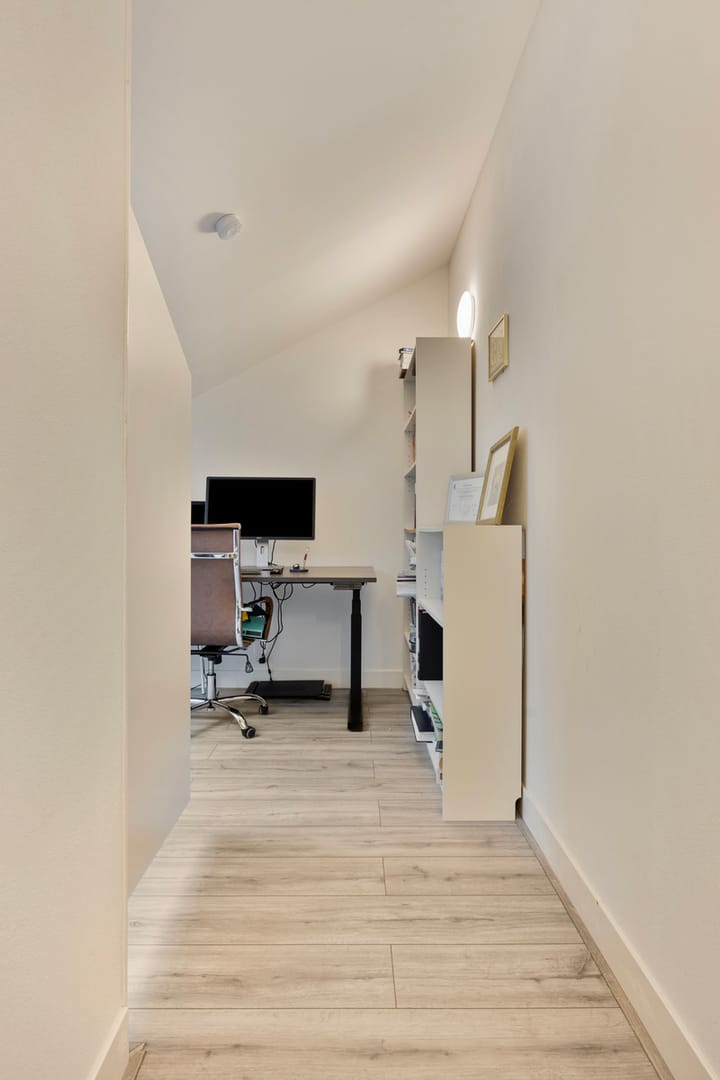 Photo 31 of Perzikkruidkade 16