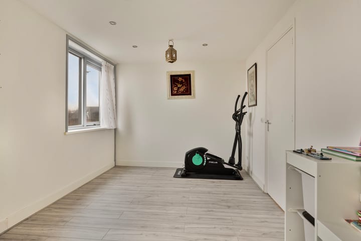 Photo 34 of Perzikkruidkade 16