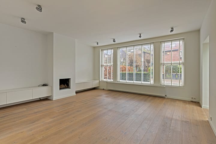 Foto 14 van Driehuizerkerkweg 10