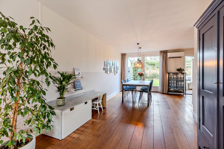 Foto 8 van K.L.H. van der Puttlaan 15