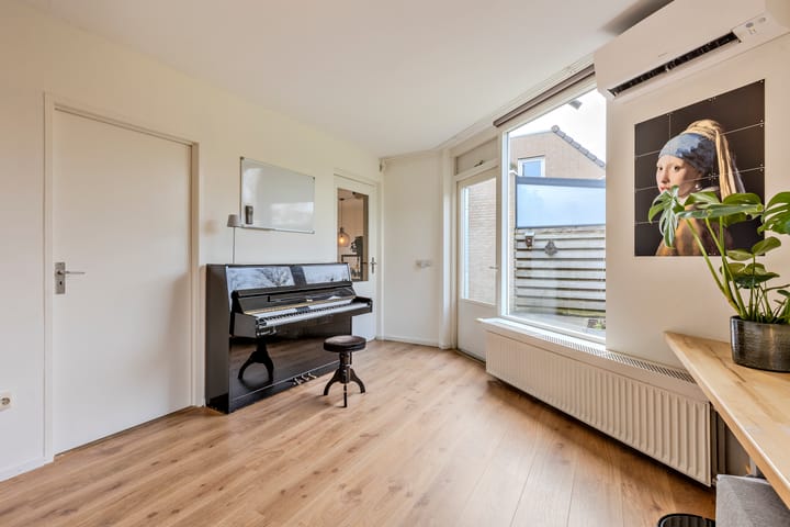 Foto 16 van K.L.H. van der Puttlaan 15