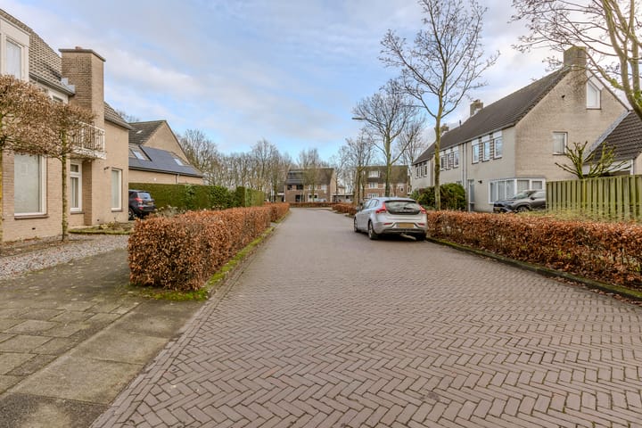 Foto 47 van K.L.H. van der Puttlaan 15