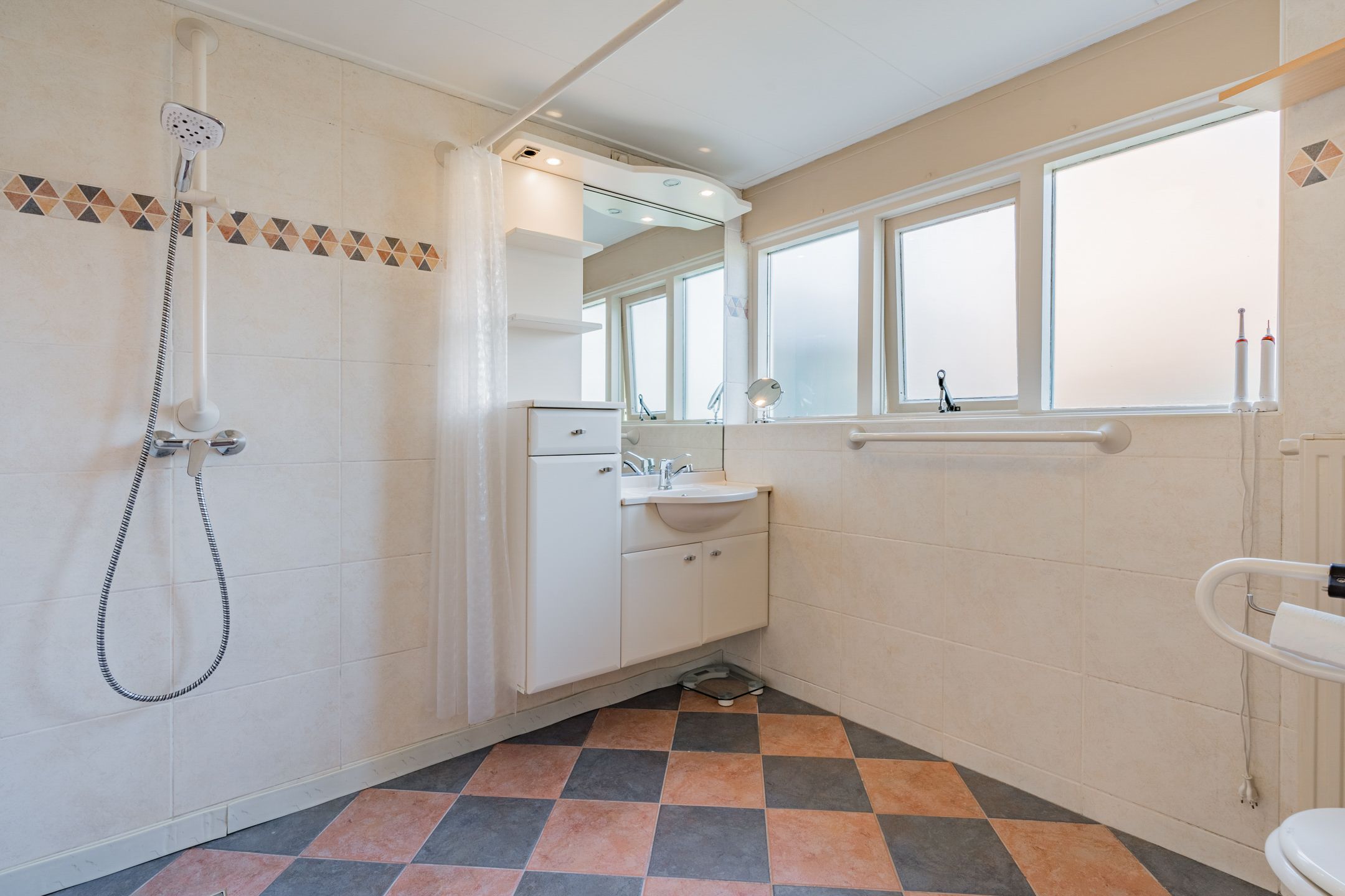 Foto 27 van Veerstraat 3