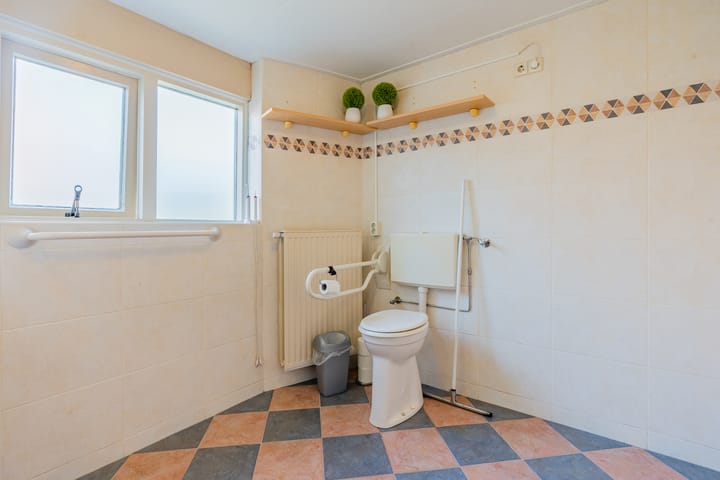 Foto 28 van Veerstraat 3