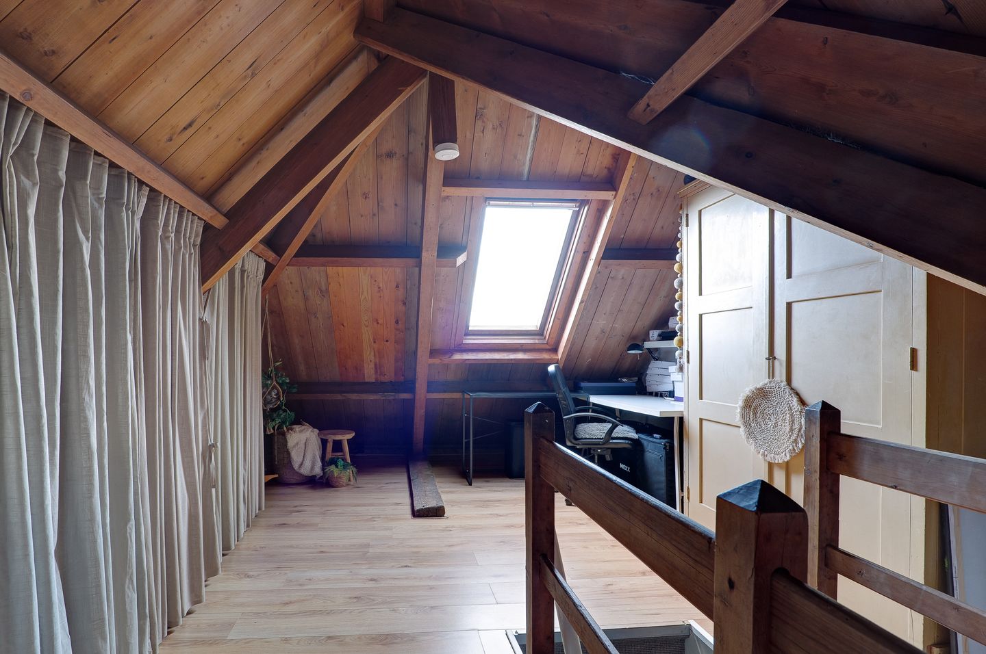 Foto 34 van Oranjestraat 15