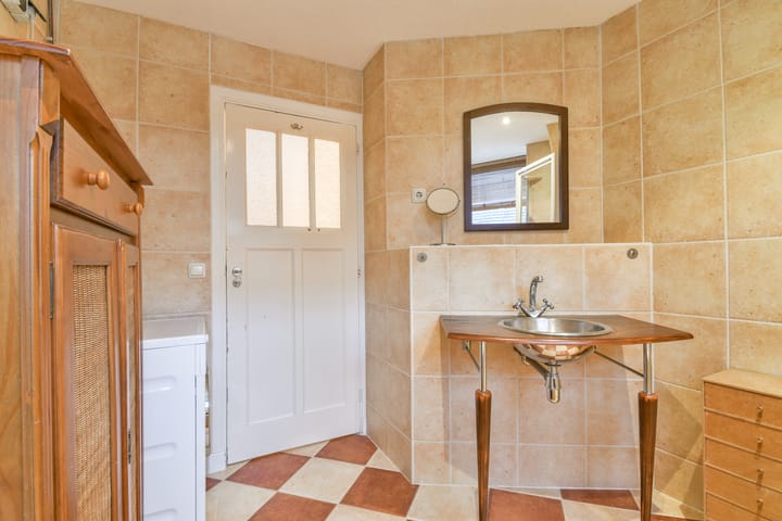 Foto 21 van Jan Willem Frisostraat 18-B