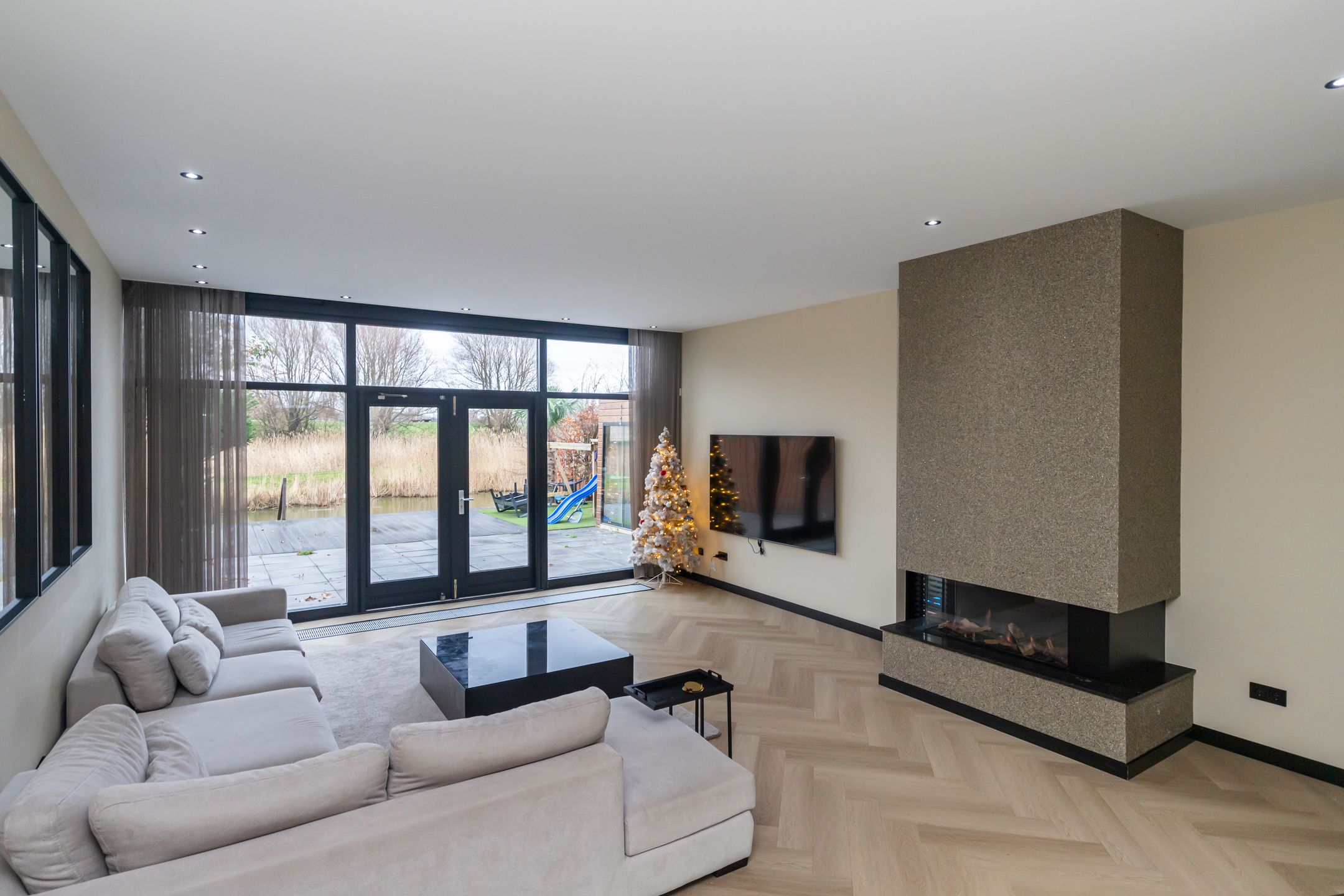 Foto 6 van Waterbiesweg 42