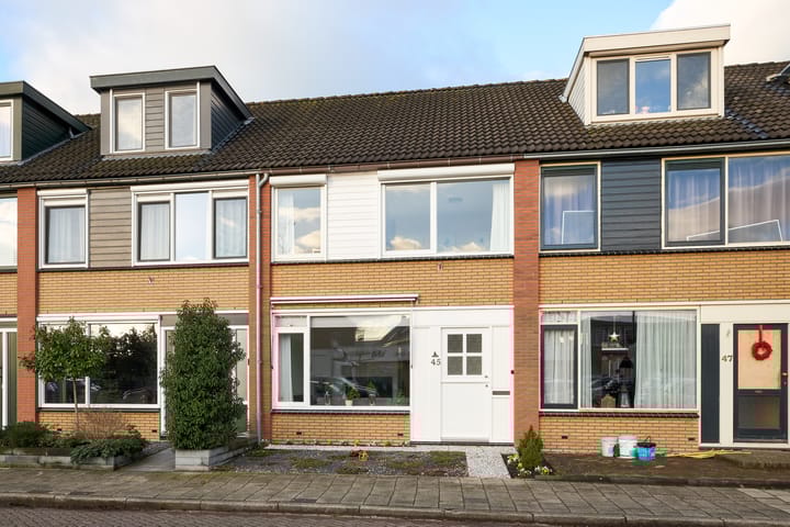 Photo 1 of Essenlaan 45