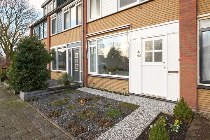 Photo 2 of Essenlaan 45