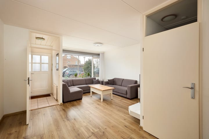 Photo 3 of Essenlaan 45