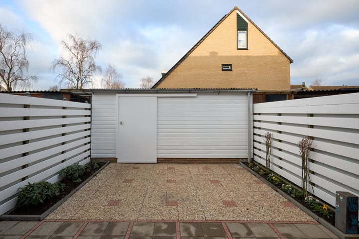 Photo 18 of Essenlaan 45