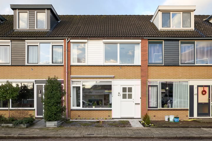 Photo 23 of Essenlaan 45