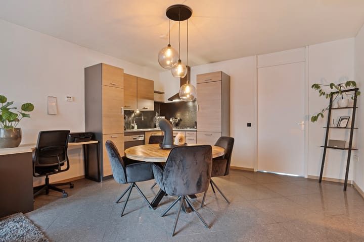 Foto 11 van Overweertstraat 97