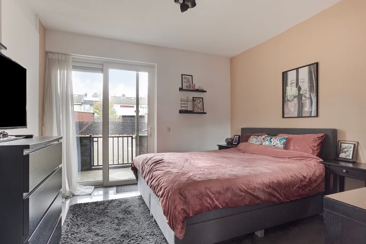 Foto 22 van Overweertstraat 97