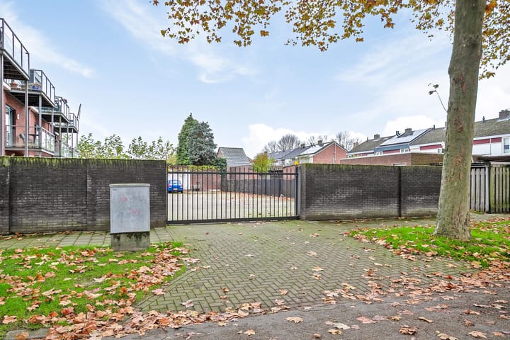 Foto 38 van Overweertstraat 97