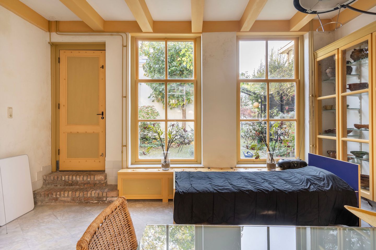 806.jpg?options=width=1440