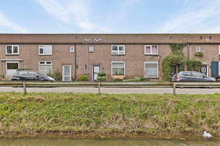 Burgemeester J. Roseboomstraat 30