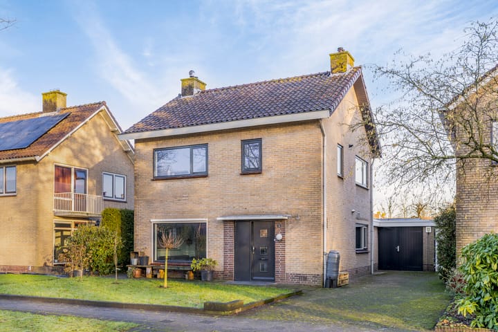 Foto 1 van van Sonsbeeckstraat 14