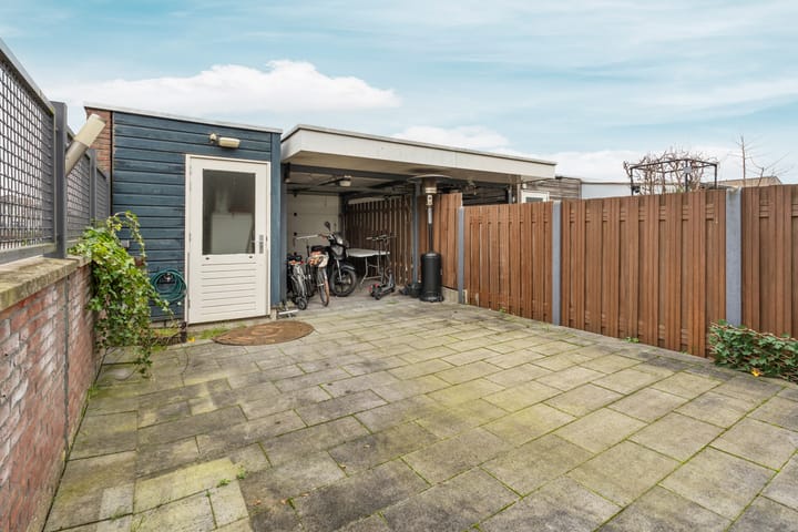 Foto 31 van Piranesistraat 2