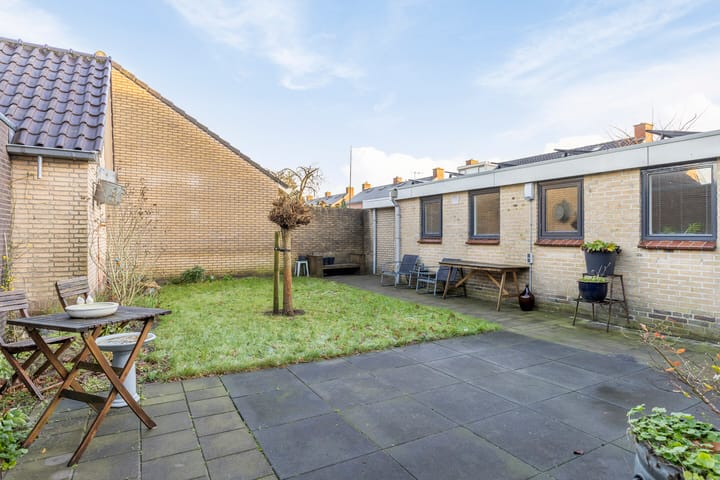 Foto 30 van van Sonsbeeckstraat 14