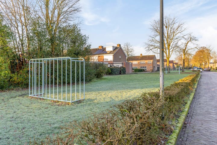 Foto 33 van van Sonsbeeckstraat 14