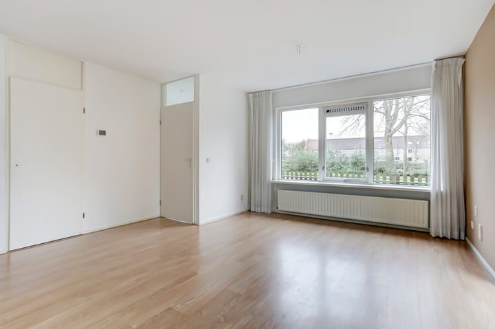 Foto 2 van Hazelaar 50