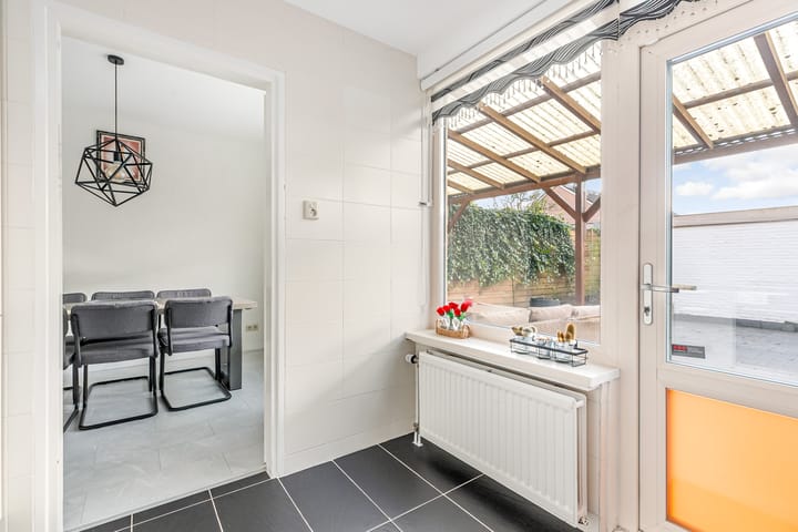 Foto 19 van Vooronder 14