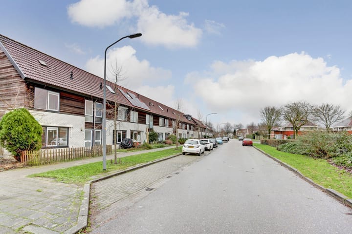 Foto 35 van Hazelaar 50