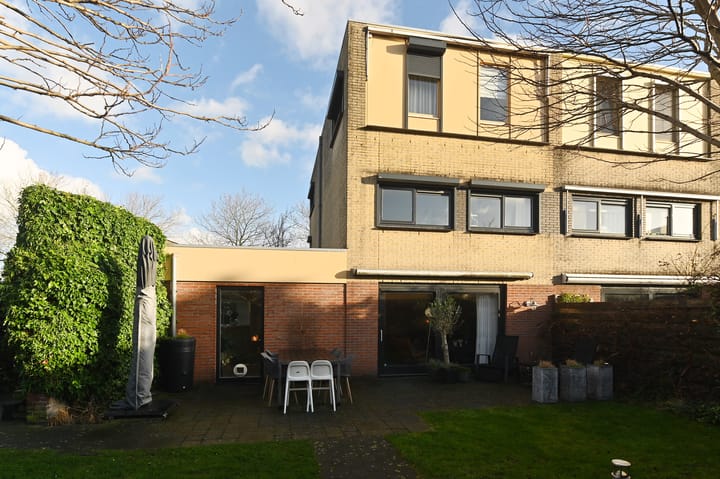 Foto 50 van Adelaarsvaren 63