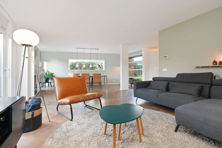 Foto 2 van Adelaarsvaren 63