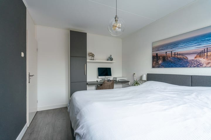 Photo 14 of Waterlelieweg 10