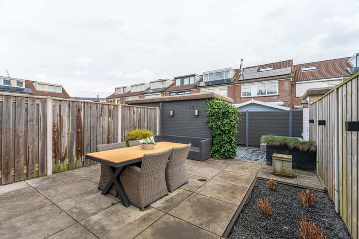 Photo 24 of Waterlelieweg 10