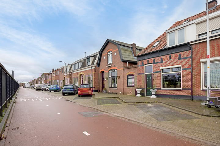 Foto 34 van Ambtstraat 49