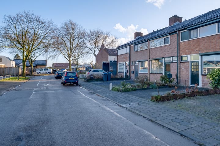 Foto 33 van Ambachtstraat 41