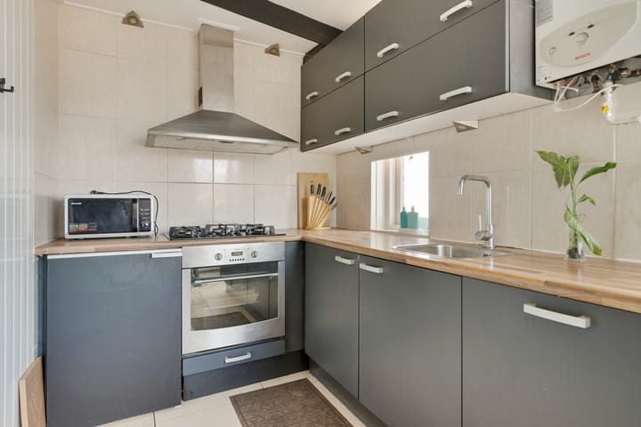 Foto 15 van Stationstraat 29