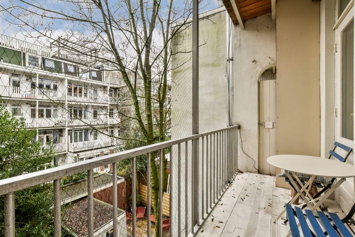 Foto 14 van Brederodestraat 88-2