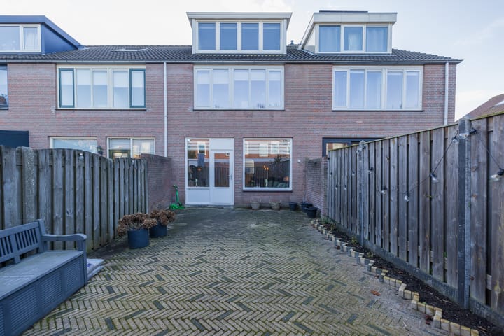 Foto 37 van Albert Verweijlaan 136