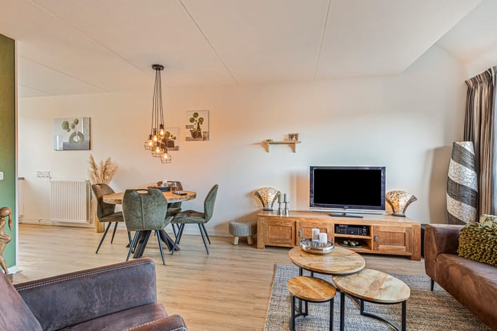 Foto 2 van Kamille 27