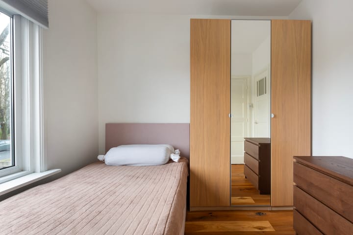 Photo 24 of Vreeswijkstraat 351