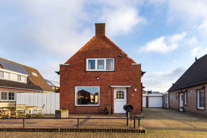 Foto 1 van Achterstraat 15