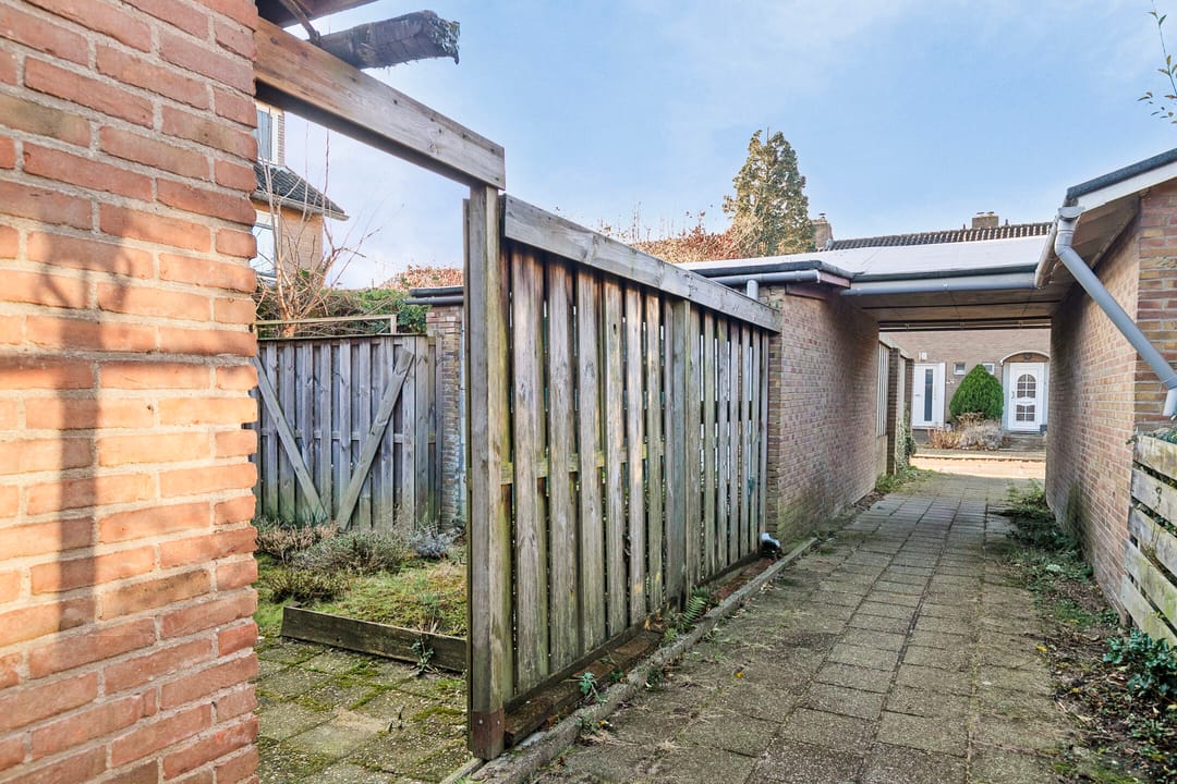 Foto 28 van Vorsterstraat 34