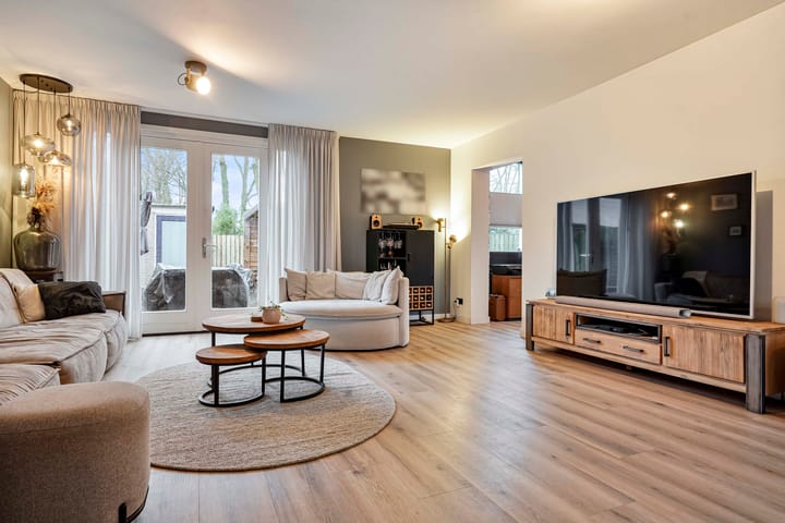 Foto 4 van Burg. Molenaarhoeven 60