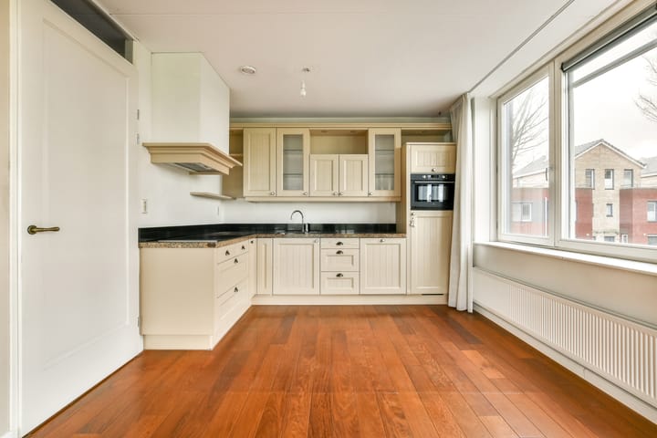 Foto 10 van Máximalaan 44