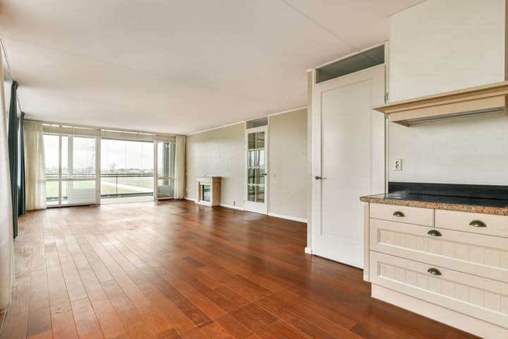 Foto 13 van Máximalaan 44