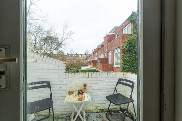 Foto 9 van Van der Doesstraat 1-A