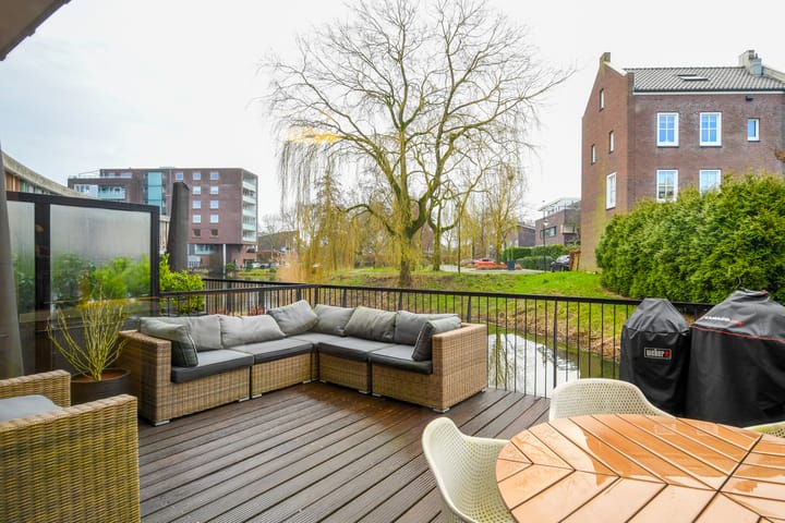 Foto 11 van Bergenboulevard 220