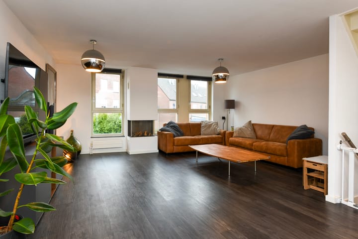 Foto 13 van Bergenboulevard 220